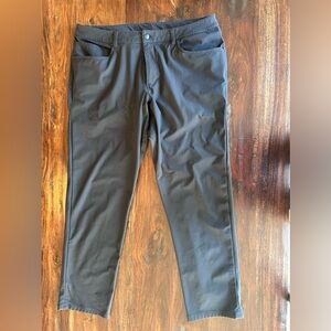 Lululemon ABC Classic Fit Trouser Warpstreme Black waist 38” inseam 31”